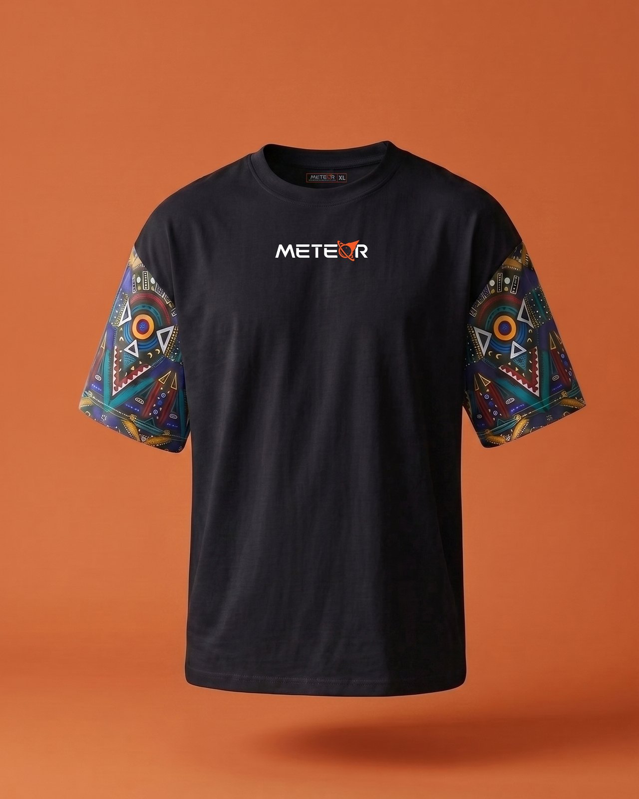 T-shirt Preta Com Logo